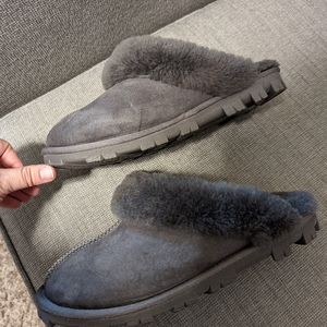 Kirkland Costco Shearling Slippers Women's 9
